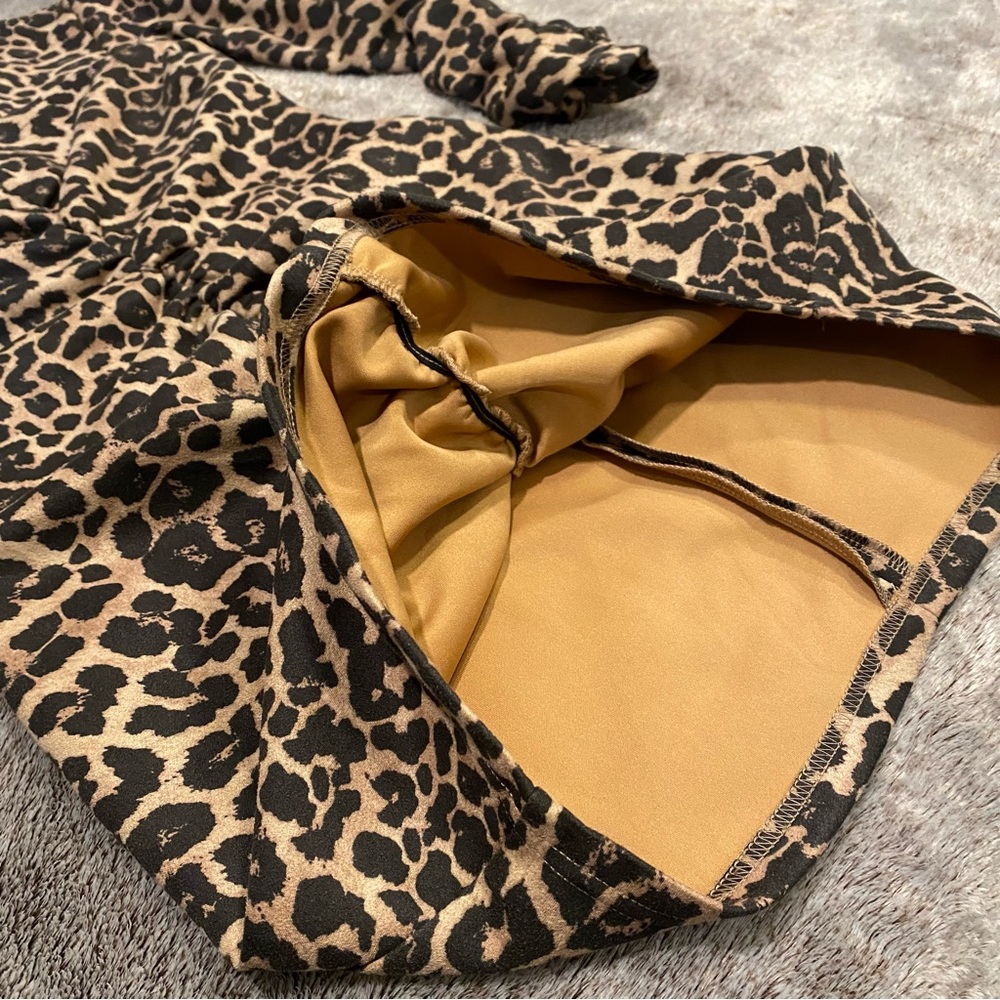 ZARA Ruched Leopard Print Bodycon Dress - Picture 4 of 14